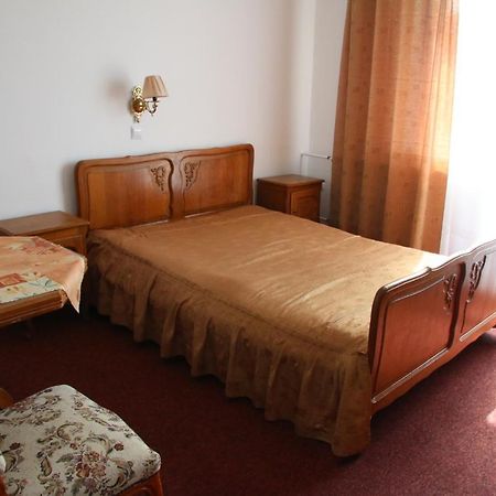 Domy Wczasowe Tryumfy Bed and Breakfast Krynica-Zdrój Exterior foto