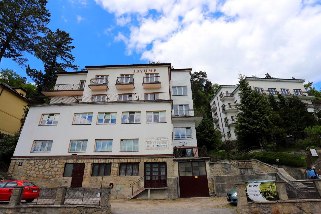Domy Wczasowe Tryumfy Bed and Breakfast Krynica-Zdrój Exterior foto
