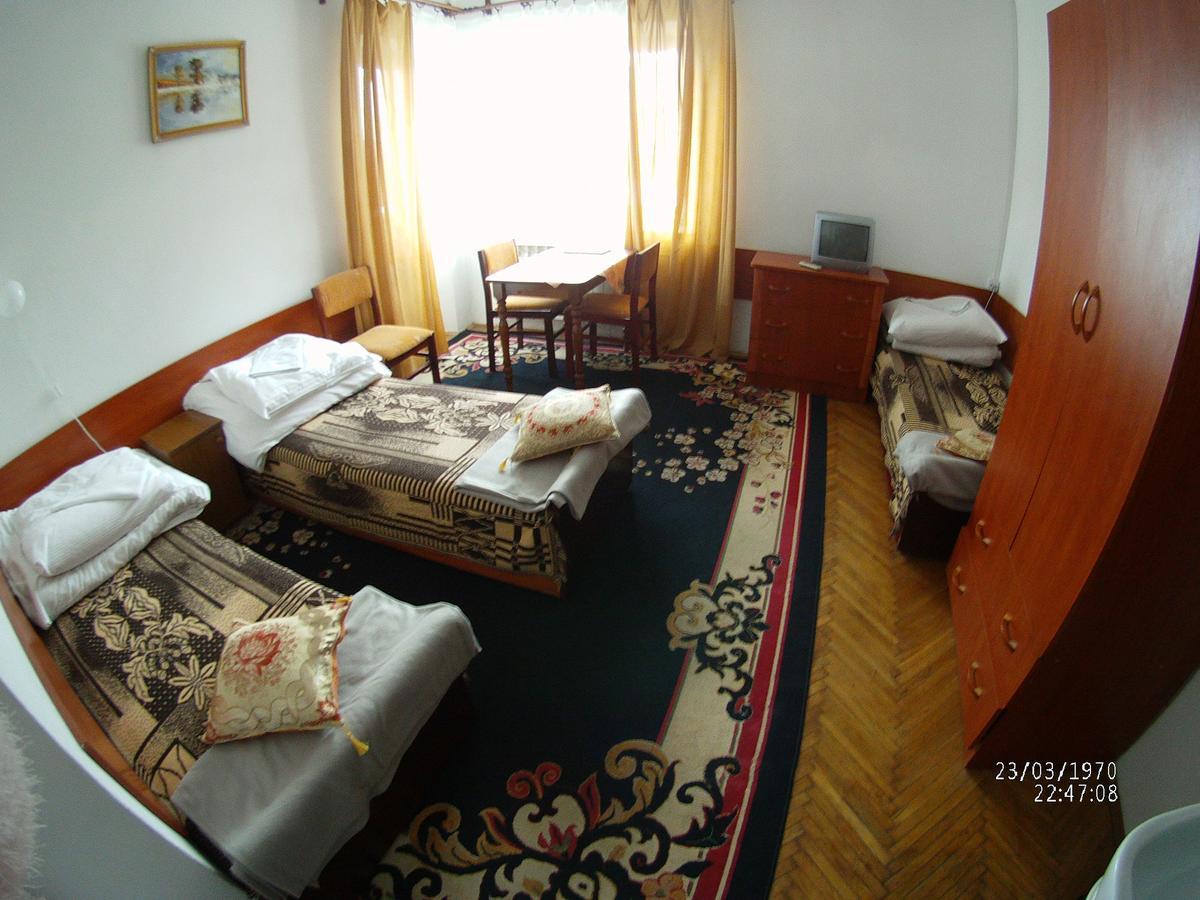 Domy Wczasowe Tryumfy Bed and Breakfast Krynica-Zdrój Exterior foto